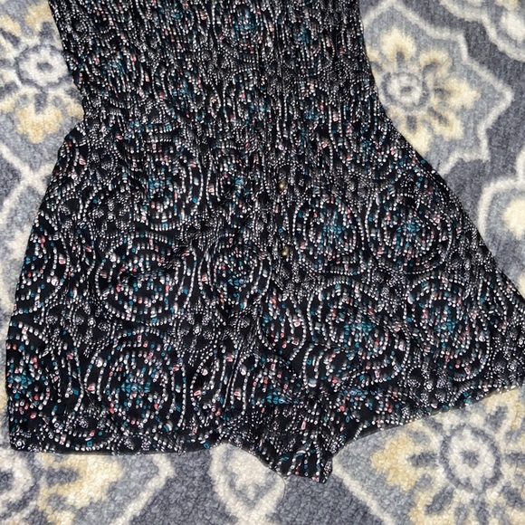 ANGIE brand strapless romper - Picture 4 of 8